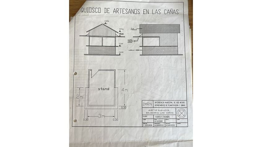 Imagen 2 Quiosco de artesanos en Las Cañas.