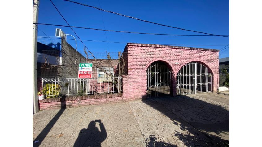Imagen 1 Casa amplia con terreno