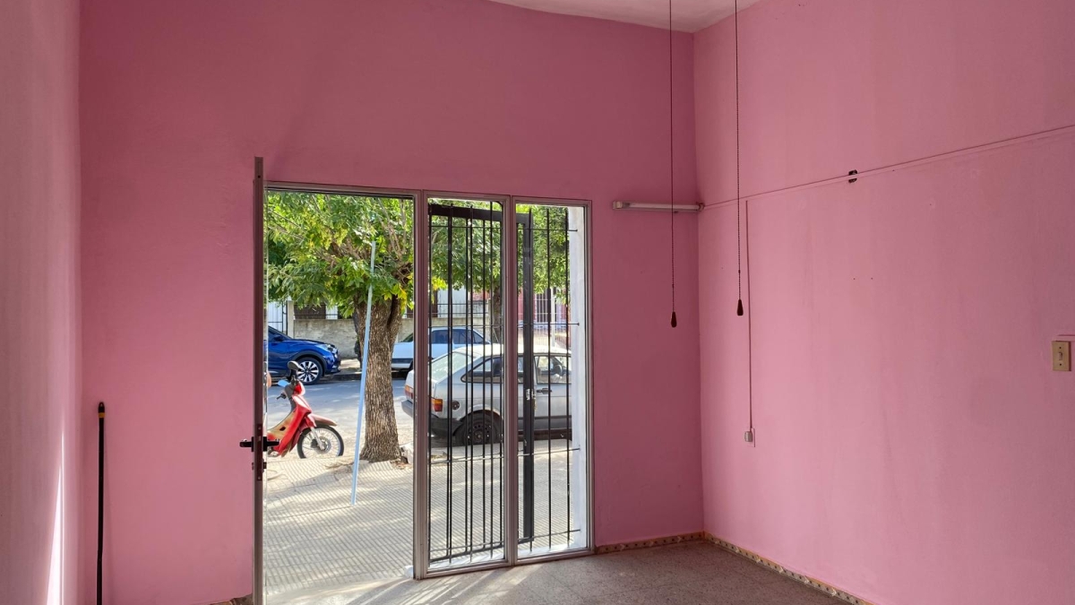 Imagen 2 Local comercial en calle Rincón