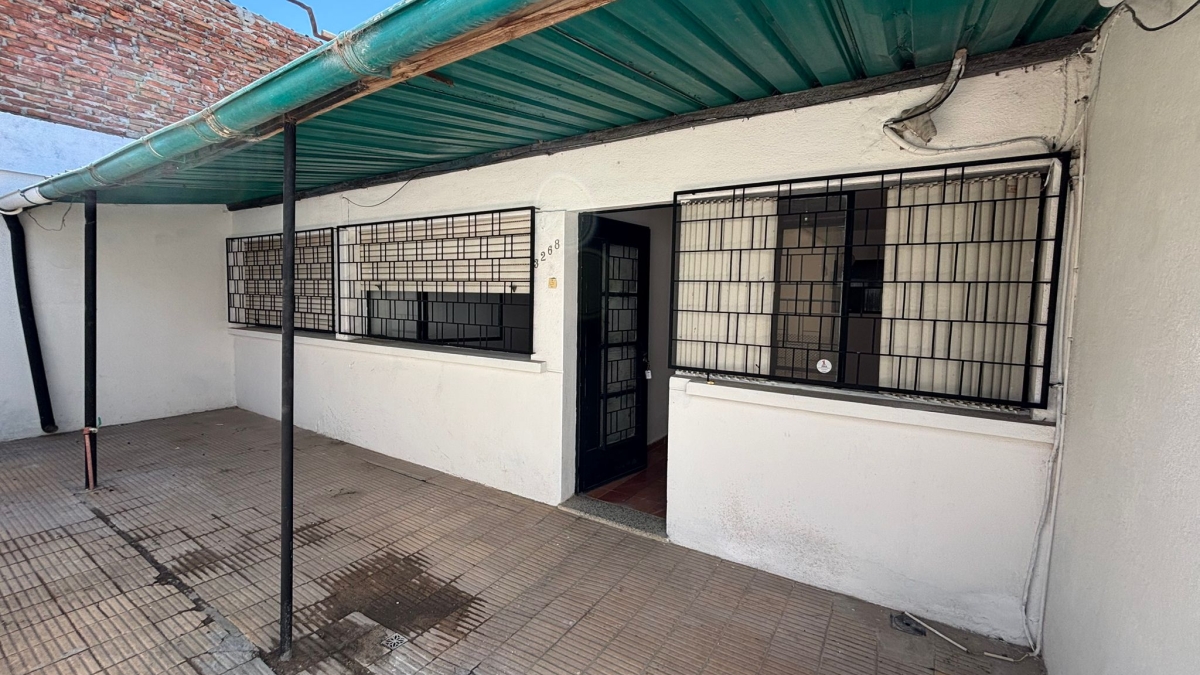 Imagen 3 Casa de 2 dormitorios al fondo.