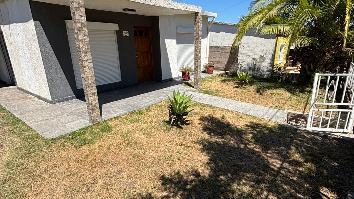 Imagen 2 Casa de 2 dormitorios en Alquiler.