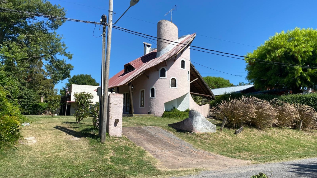 Imagen 2 La Rosada. Hermosa y Original Propiedad