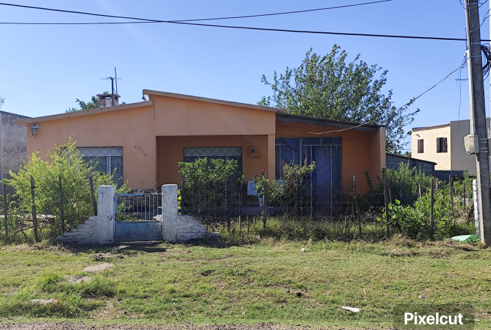Casa de 2 dormitorios económica